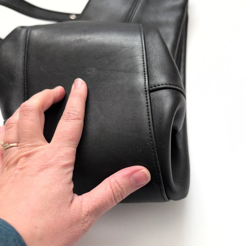 Vintage Coach Black Leather Drawstring‎ Bucket Bag Purse Legacy Sling Hobo 9166
